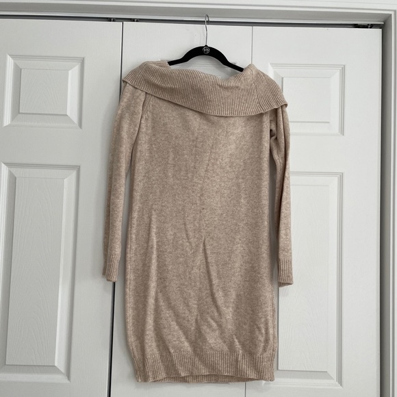 NWOT Tularosa dreamin sweater dress - Picture 4 of 5